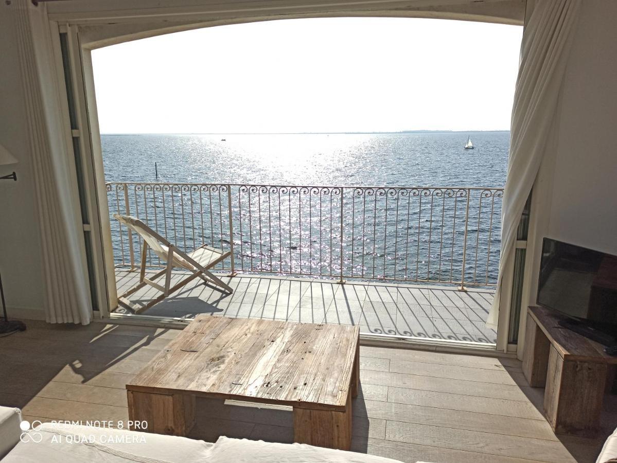 Appartement Port Rive Gauche Oyat Marseillan (Herault)